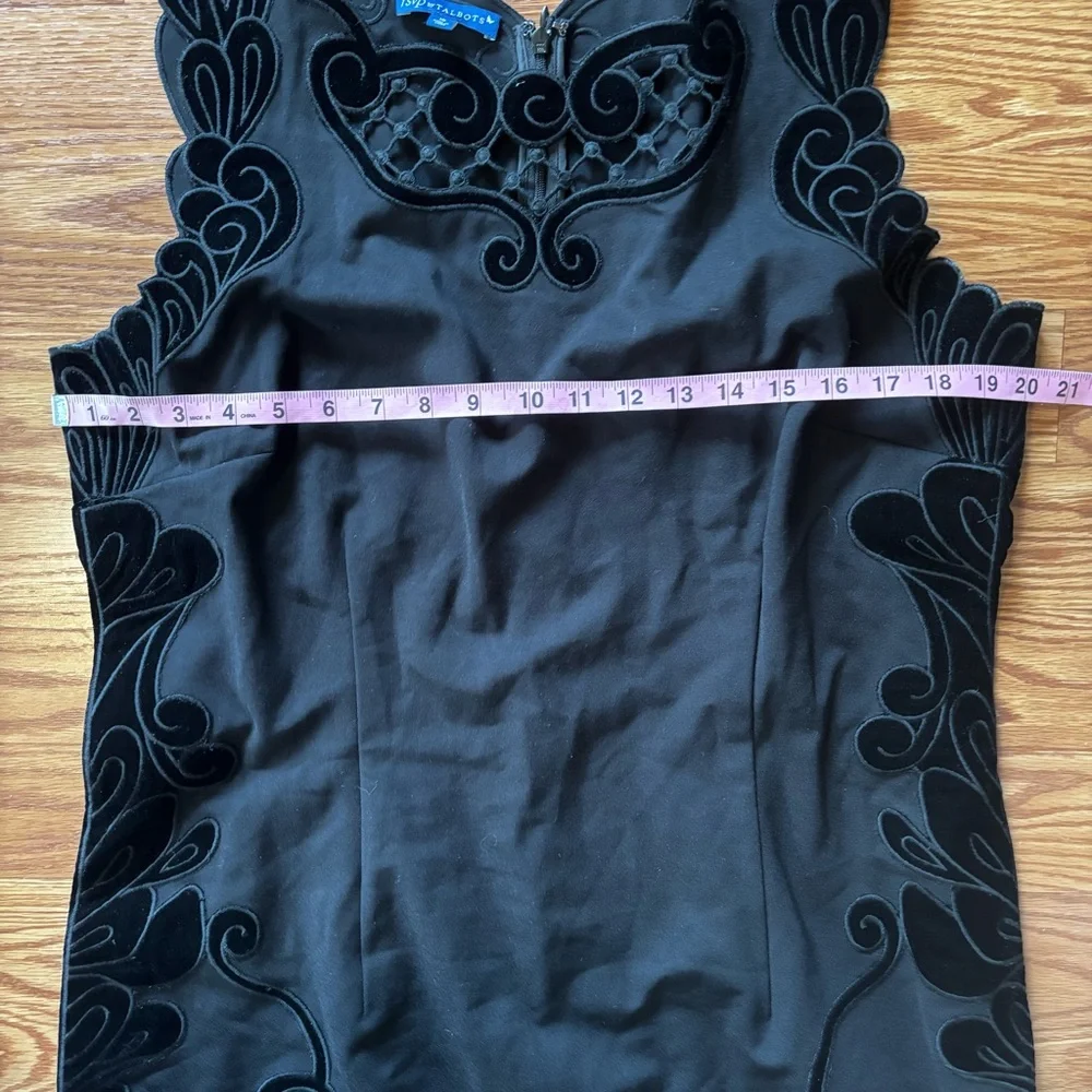 RSVP by Talbots Black Scalloped Cutout Dress Sz 16 Velvet Sleeveless Cocktail - Picture 12 of 13